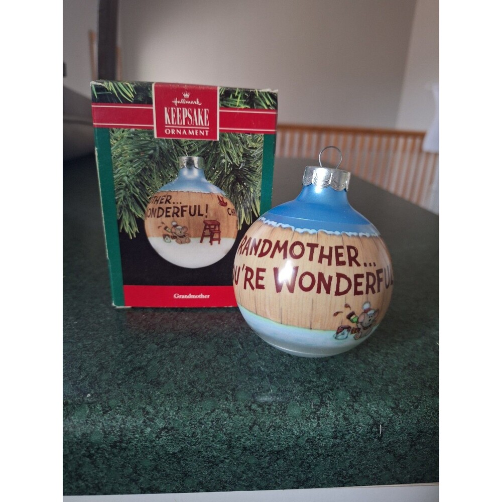 Vintage Hallmark Keepsake 1990 Grandmother You're Wonderful Glass Ball Ornament